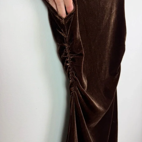 Reformation Alden Knit Dress in Chocolate Velvet Size S - Picture 7 of 14